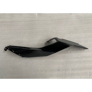 Arora Gp 250  Sağ Yan Kapak Si̇yah